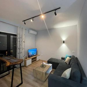 Center Tirana Goldi Apartment