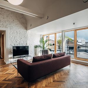 Constantine Apartments