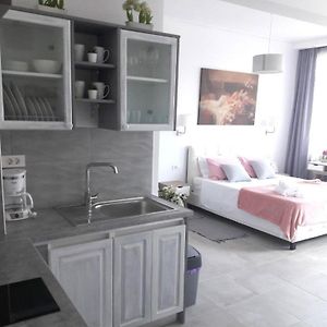 Fedias Luxury Flat Psyrri Square