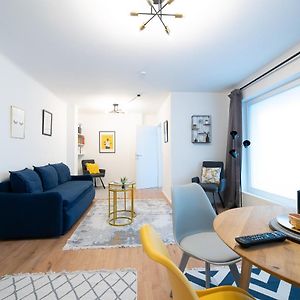 Design City Apartment With Free Parking Near Schoennbrunn Palace