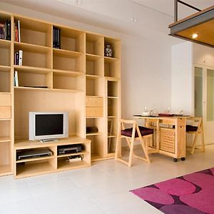 Reina Amalia Apartment