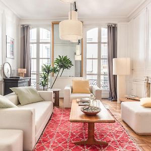 Appartement à 2 Chambres à Coucher