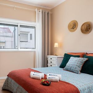 Appartement à 3 Chambres à Coucher