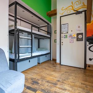 Dormitory Room Mixed