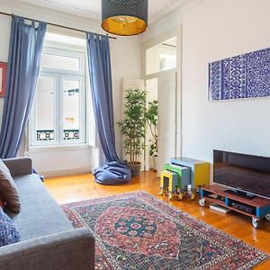 Appartement à 2 Chambres à Coucher