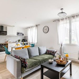 Appartement à 3 Chambres à Coucher