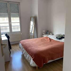 Appartement à 2 Chambres à Coucher