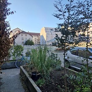 T2 Refait A Neuf Avec Parking A 1000M Du Lac