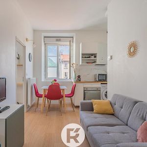 Appartement à 2 Chambres à Coucher
