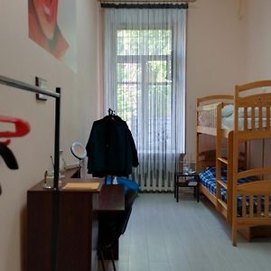 Chambre Juste Pour Femmes Dortoir