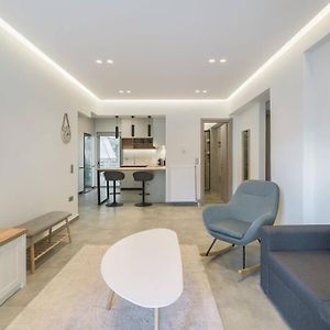 Appartement à 2 Chambres à Coucher