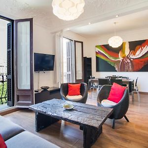 Appartement à 3 Chambres à Coucher