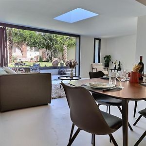 Appartement à 3 Chambres à Coucher