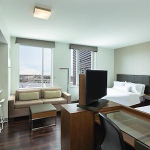 Studio Accessible aux Personnes à Mobilité Réduite Lit Queen-Size