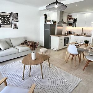 Appartement à 2 Chambres à Coucher