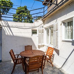 Central Apartment With Terrace