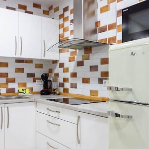 Appartement à 3 Chambres à Coucher