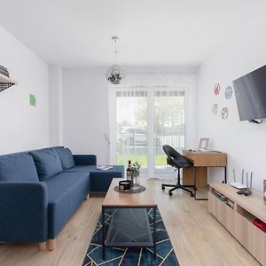 Appartement à 2 Chambres à Coucher