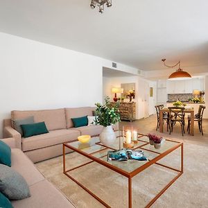 Appartement à 3 Chambres à Coucher