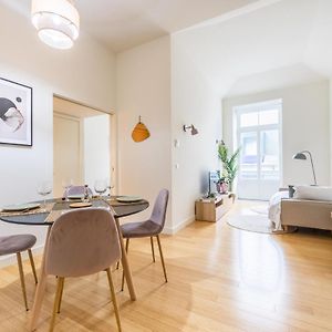 Appartement à 2 Chambres à Coucher