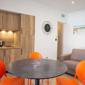 Collection One-Bedroom Apartment
