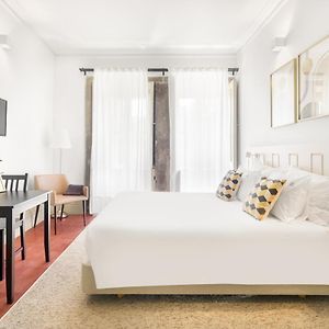 Ox Apartments B Arts