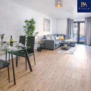 Appartement à 2 Chambres à Coucher
