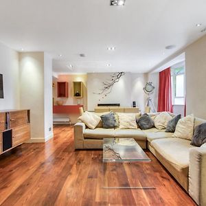 Modern 2 Bedrooms 2Bathrooms Behind Nobu Hotel