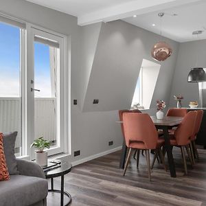 Appartement à 2 Chambres à Coucher