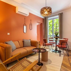 Appartement à 2 Chambres à Coucher
