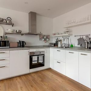 Ljubljana Studio With Free Parking, Washer & Dryer