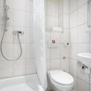 Chambre Petite Lit Queen-Size