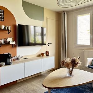 Appartement à 2 Chambres à Coucher