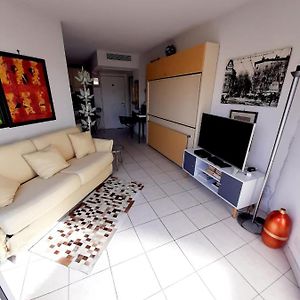 Studio Standarde