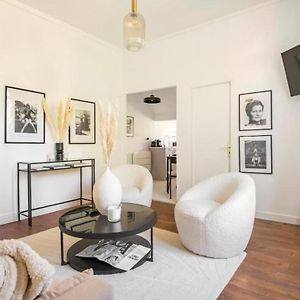 Appartement à 2 Chambres à Coucher