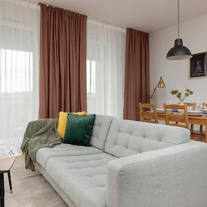 Appartement à 2 Chambres à Coucher