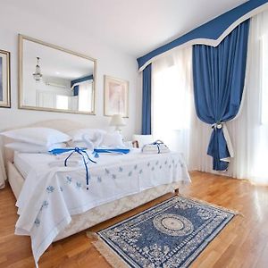 Studio de Luxe Lit King-Size