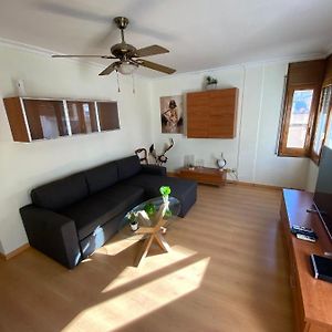 Appartement à 3 Chambres à Coucher