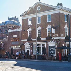 24 Catharine Street Hotel