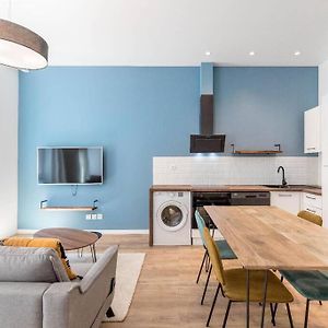 Castellane Centre Ville : Deux Chambres
