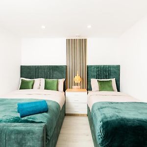 Birmingham Central Deluxe Inn