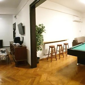 Appartement à 3 Chambres à Coucher