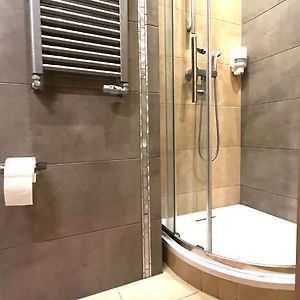 Single Studio In City Center