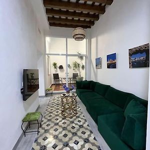 Apartamento Veedor Buenas Companias