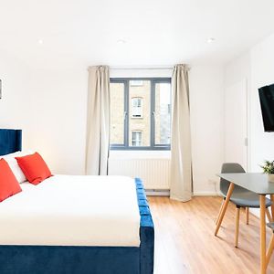 Studio de Luxe Lit King-Size