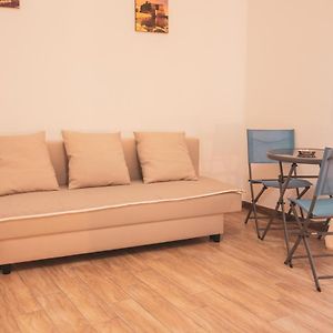 Casa Masaniello - Affittacamere Guesthouse In Historical Center Toledo Station