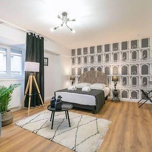 Le Manhattan Monkey :Au Coeur Du Centre Historique