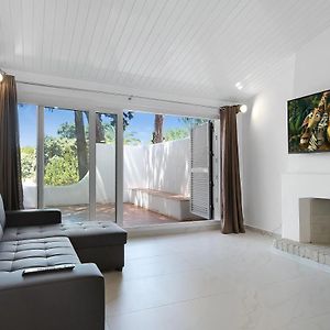 Villa à 3 Chambres à Coucher