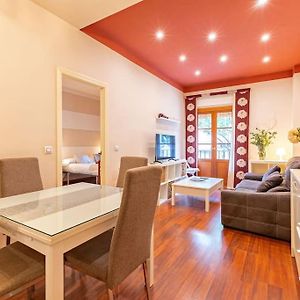 Appartement à 2 Chambres à Coucher