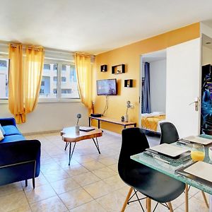 Un court séjour, 4 min de la gare Saint Roch, Wifi
